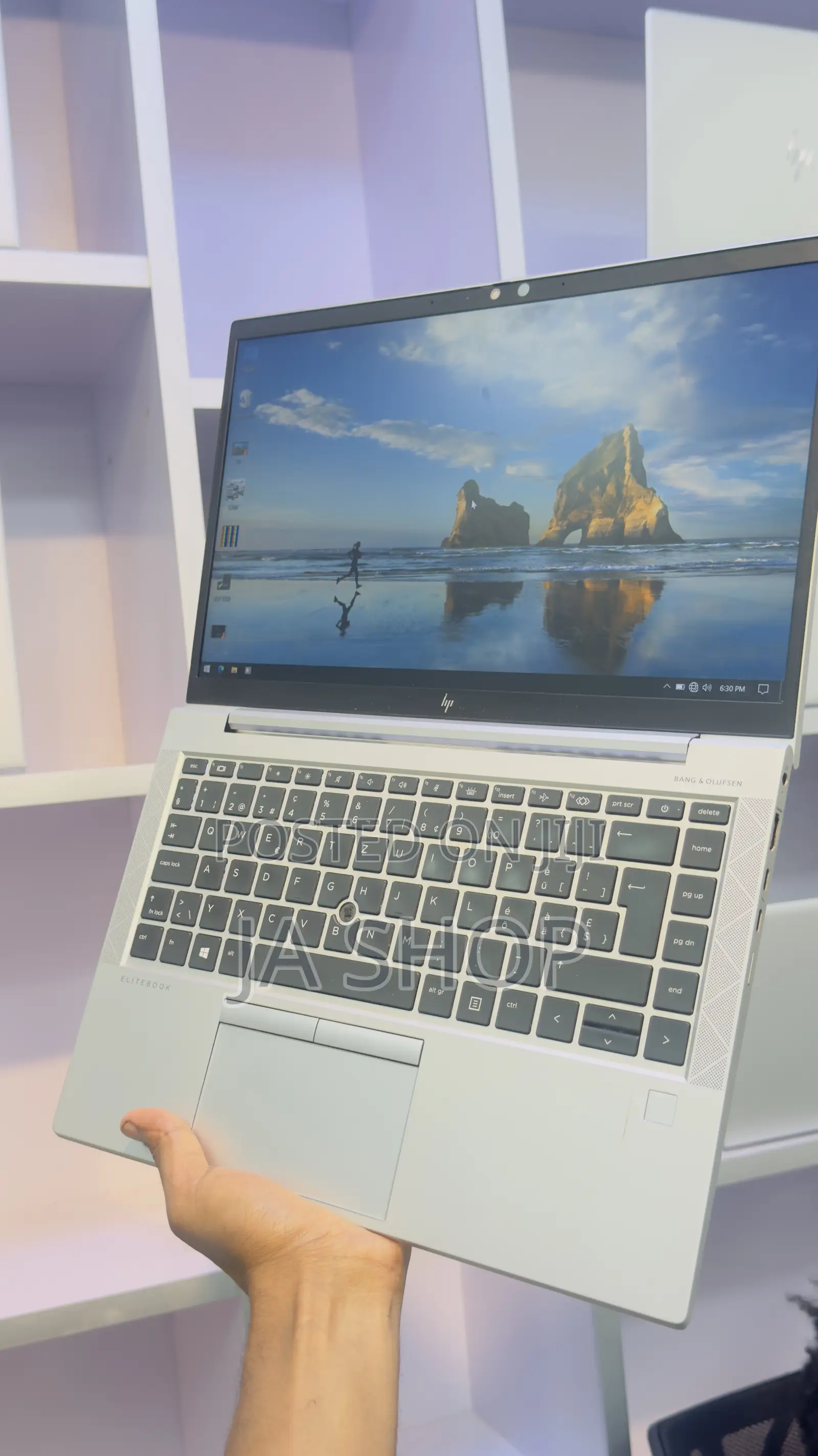 New Laptop HP EliteBook 840 16GB Intel Core i5 SSD 512GB