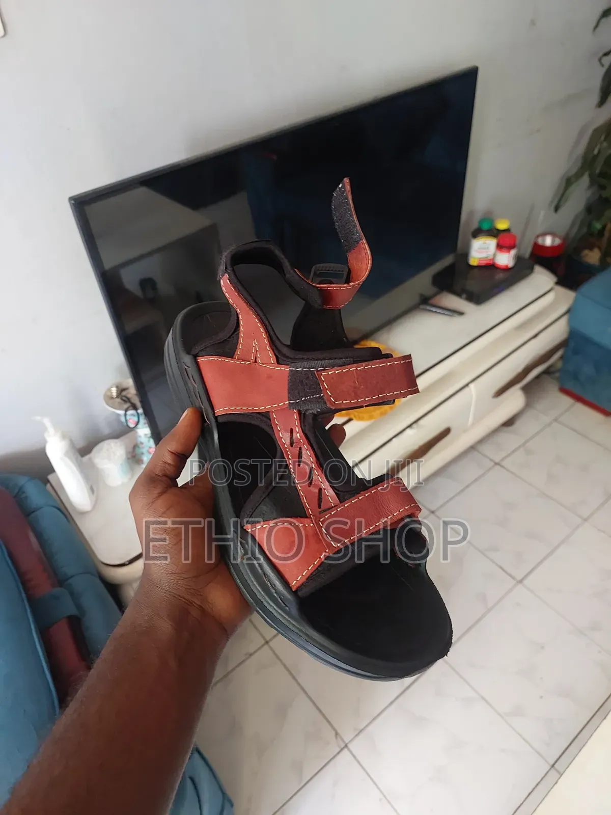 Sandal,ነጠላ ጫማ