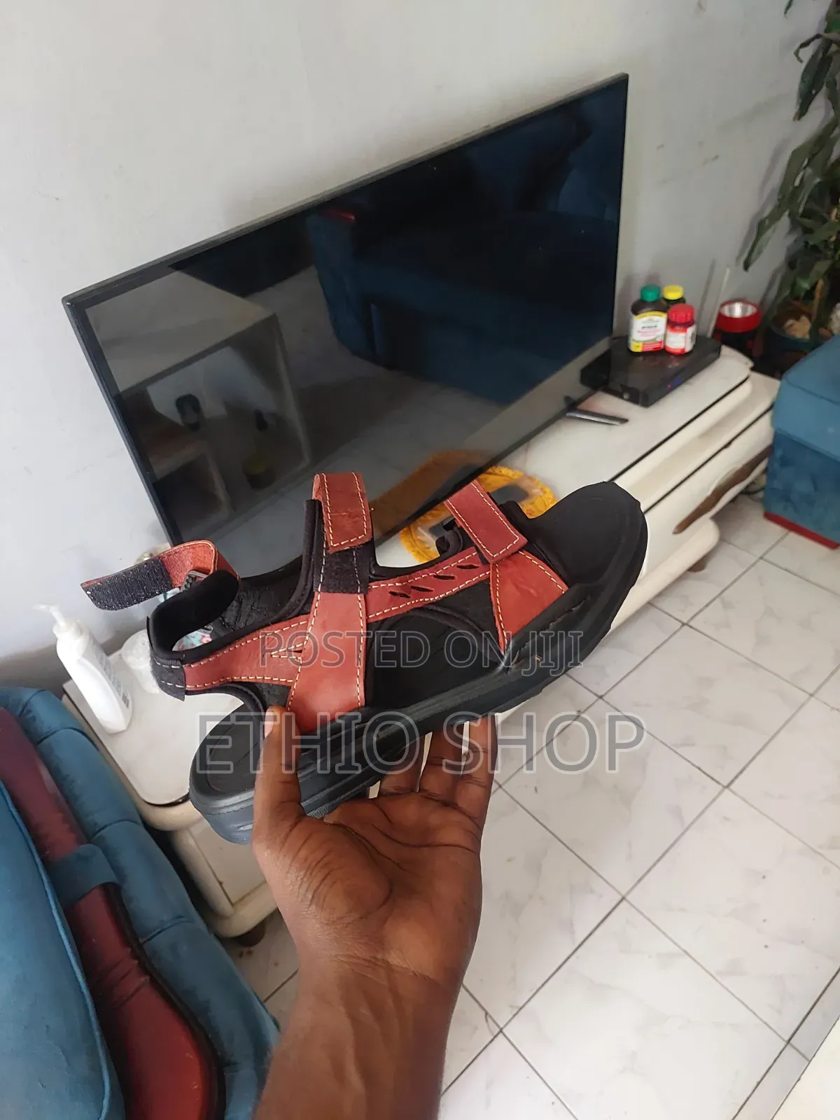 Sandal,ነጠላ ጫማ
