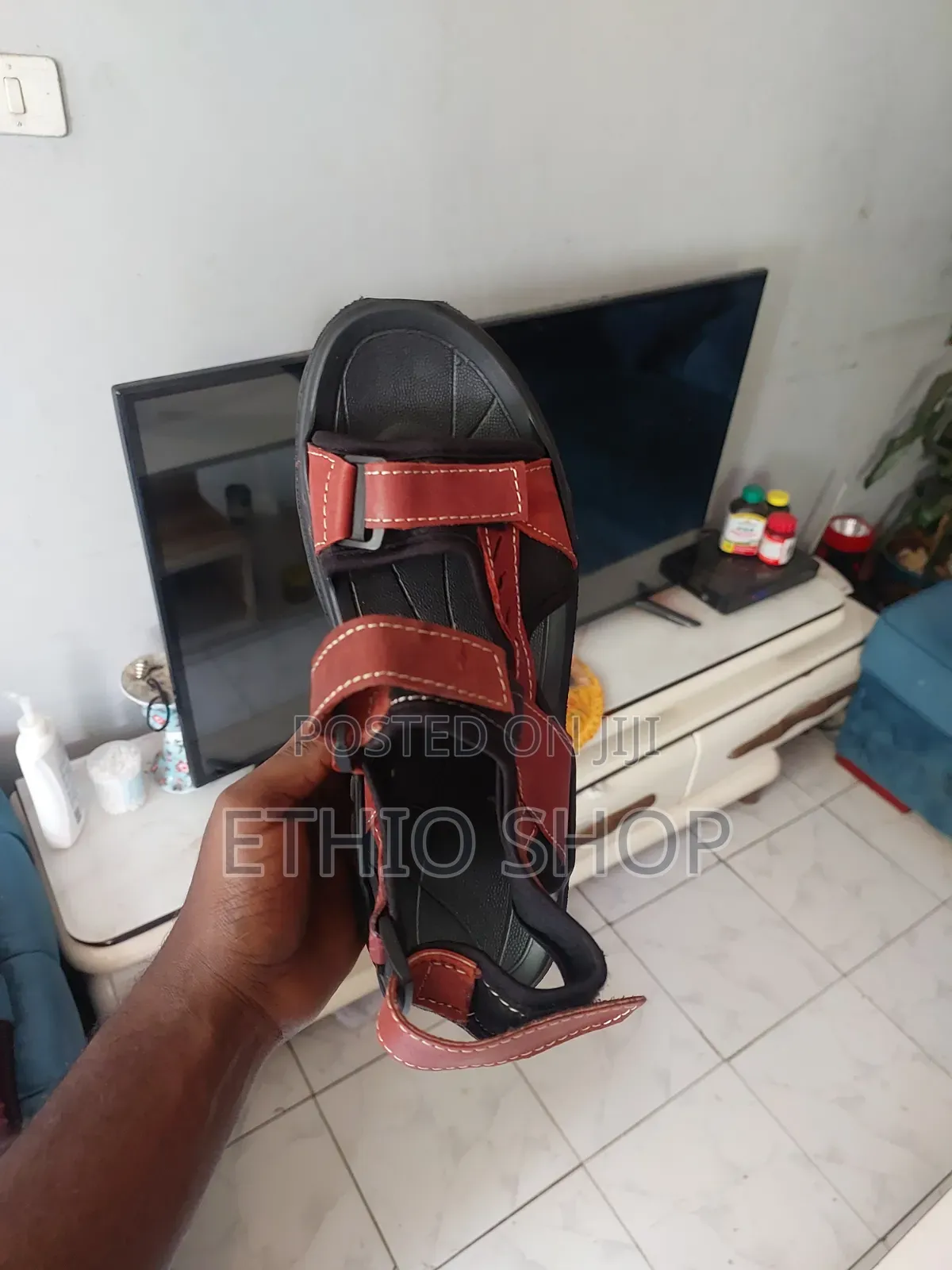 Sandal,ነጠላ ጫማ