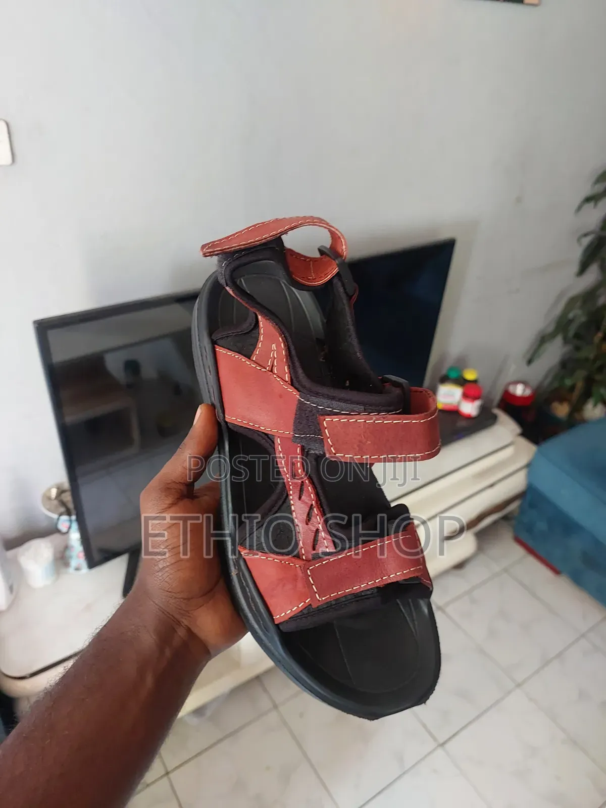 Sandal,ነጠላ ጫማ