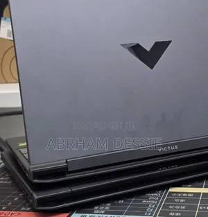 New Laptop HP 16GB AMD Ryzen 7 SSD 512GB