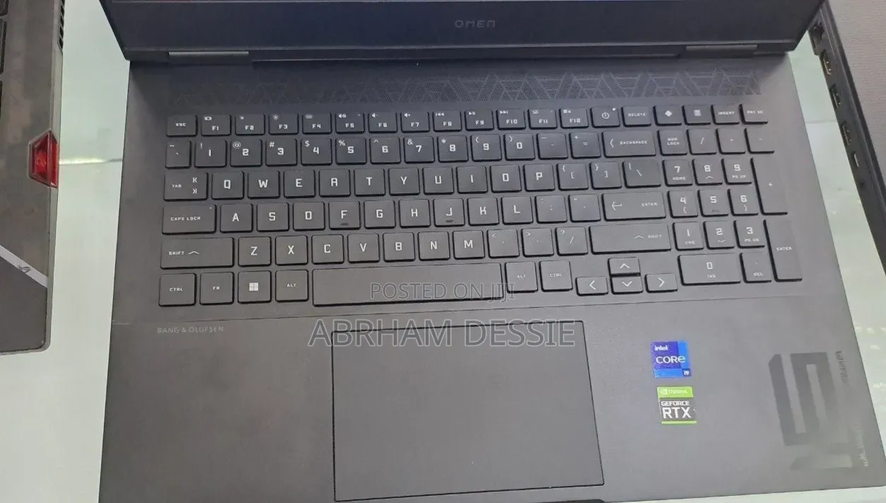 New Laptop HP 16GB Intel Core i9 SSD 1T