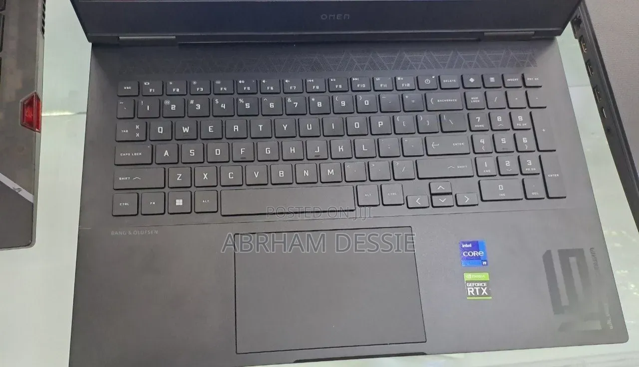 New Laptop HP 16GB Intel Core i9 SSD 1T