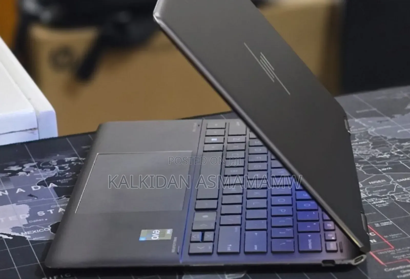 New Laptop HP Spectra 13 16GB Intel Core i7 SSD 512GB