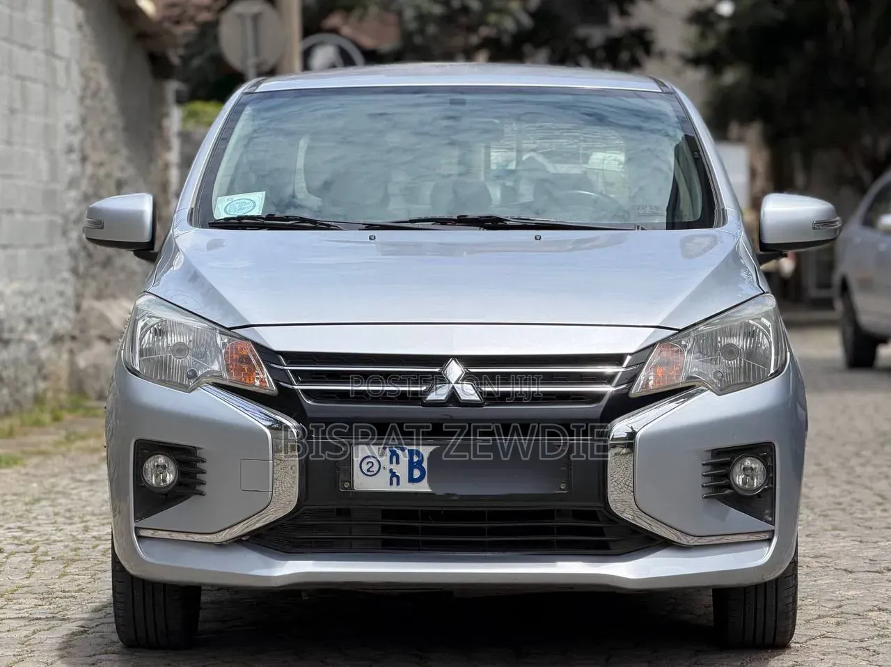 Mitsubishi Attrage 2021 Silver