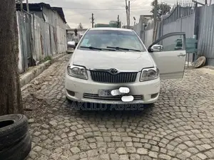 Toyota Corolla 2004 White