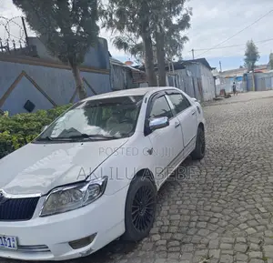 Toyota Corolla 2004 White