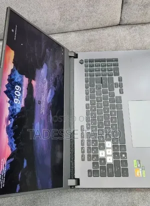 New Laptop Asus ROG Strix G17 16GB AMD Ryzen 9 SSD 1T