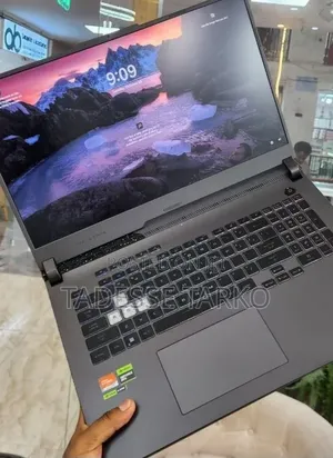 New Laptop Asus ROG Strix G17 16GB AMD Ryzen 9 SSD 1T