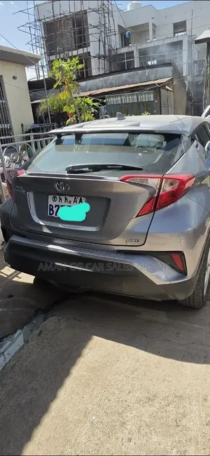 Toyota C-HR 2019 Silver