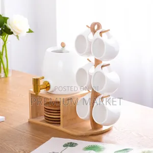 Porcelain Tea and Milk Serving Set With Bamboo Holder የወተት ማቅረቢያ ሴት