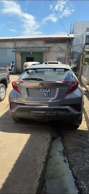 Toyota C-HR 2019 Silver