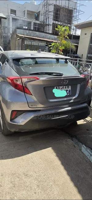 Toyota C-HR 2019 Silver