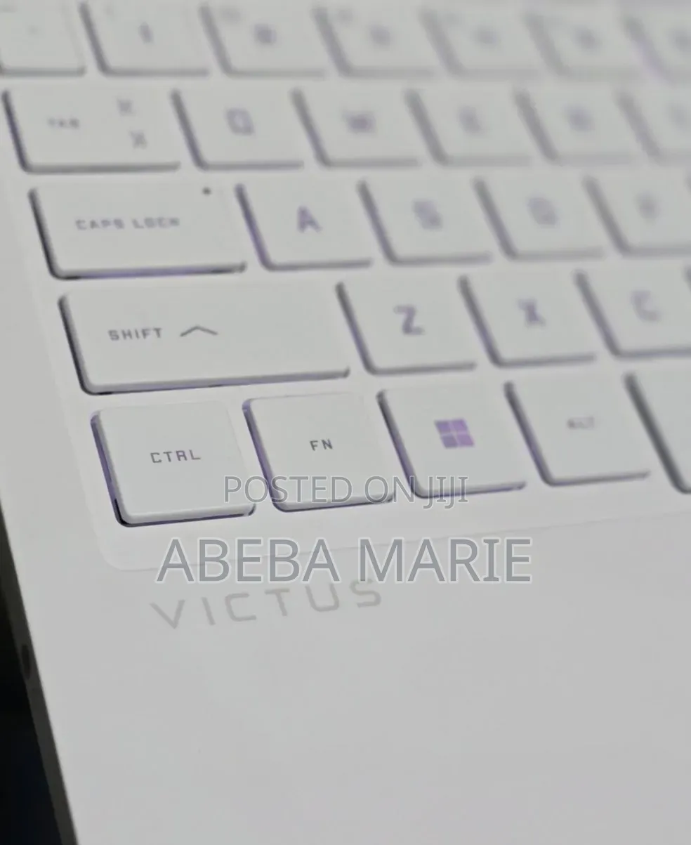 New Laptop HP Victus 15 16GB AMD Ryzen 7 SSD 1T