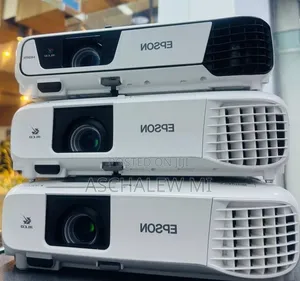 Epson X39 Projector 
Projection System:
3LCD, 3-Chip Technology