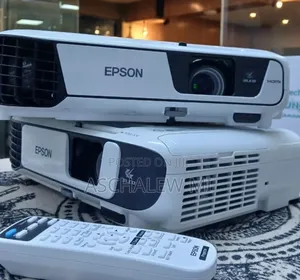 Brand New EPSON Projector
Model Name: EB-S41