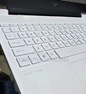 New Laptop HP Victus 15 16GB AMD Ryzen 7 SSD 1T