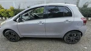 Toyota Yaris 2008 Silver