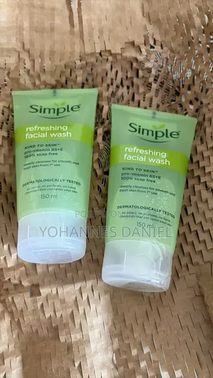 Simple Refreshing Facial Wash – Daily Face Wash 150ml