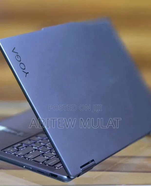 New Laptop Lenovo Yoga 7i 16GB Intel Core i7 SSD 512GB