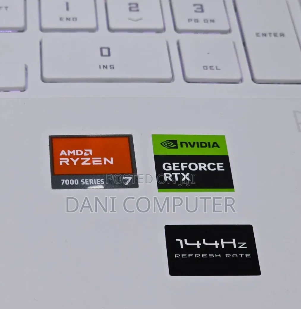New Laptop HP Victus 16 16GB AMD Ryzen 7 SSD 1T