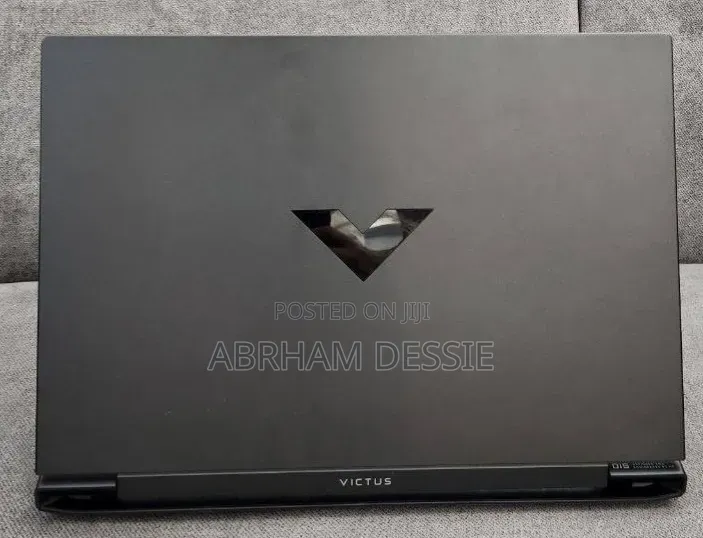 New Laptop HP 16GB AMD Ryzen 7 SSD 1T