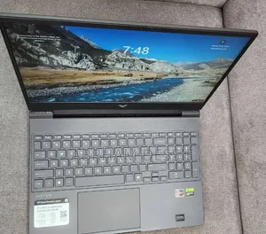 New Laptop HP 16GB AMD Ryzen 7 SSD 1T