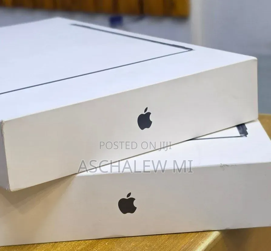 New Laptop Apple MacBook Air 2026 M5 16GB Apple M5 SSD 512GB