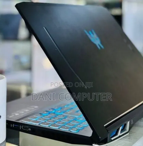 New Laptop Acer Predator Helios 300 16GB Intel Core i7 SSD 512GB
