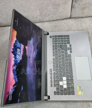 New Laptop Asus ROG Strix G17 16GB AMD Ryzen 9 SSD 1T