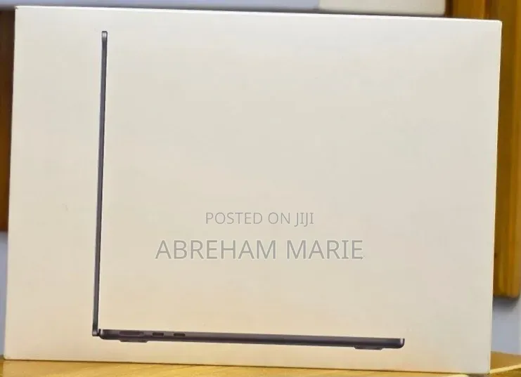 New Laptop Apple MacBook Air 2026 M5 16GB Apple M5 SSD 512GB
