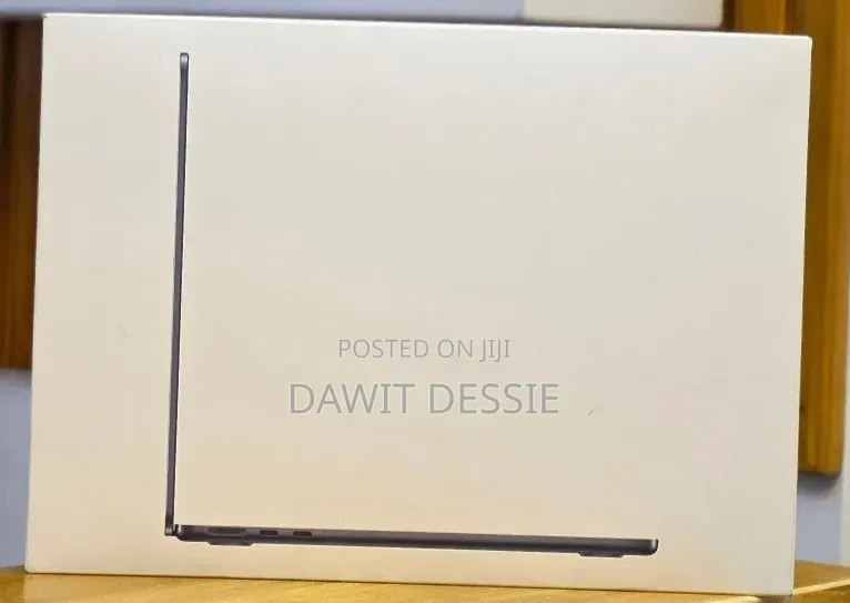New Laptop Apple MacBook Air 2026 M5 16GB Apple M5 SSD 512GB