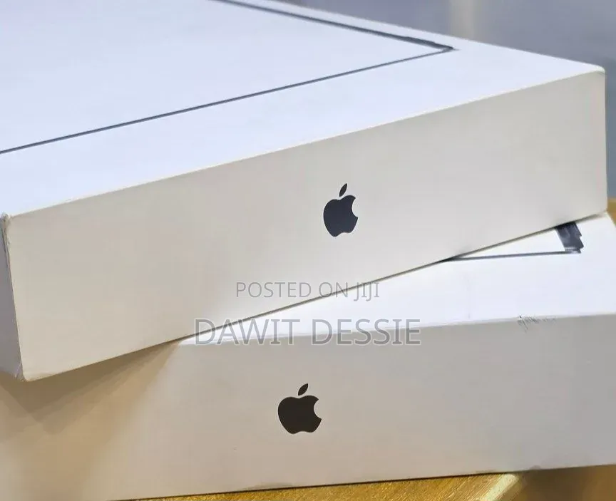 New Laptop Apple MacBook Air 2026 M5 16GB Apple M5 SSD 512GB