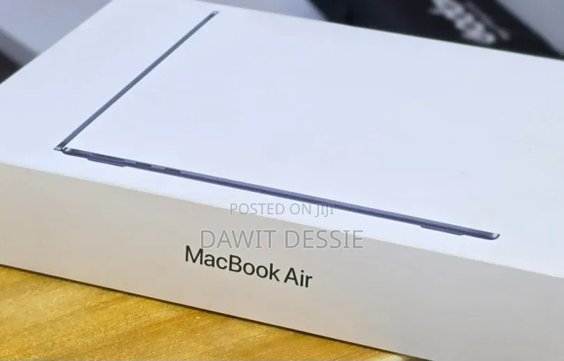 New Laptop Apple MacBook Air 2026 M5 16GB Apple M5 SSD 512GB