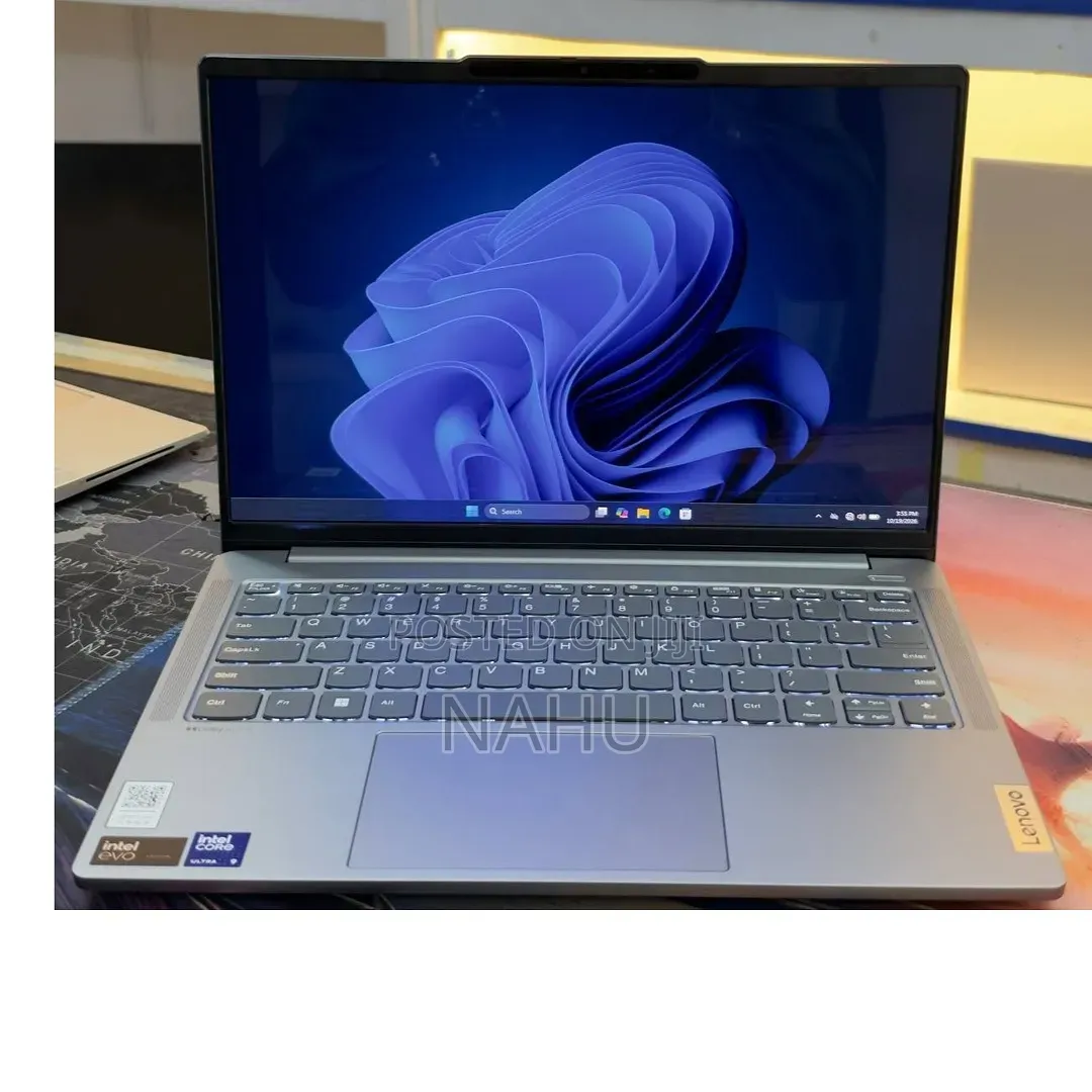 New Laptop Lenovo ThinkPad Yoga 32GB Intel Core Ultra 9 SSD 512GB