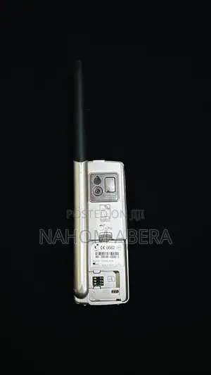 Thuraya SG-2520 Silver