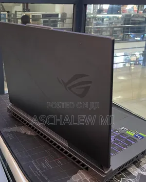New Laptop Asus ROG Strix G16 16GB Intel Core i9 SSD 1T