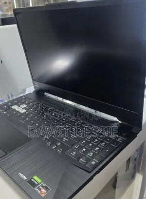 New Laptop Asus 16GB AMD Ryzen 7 SSD 512GB