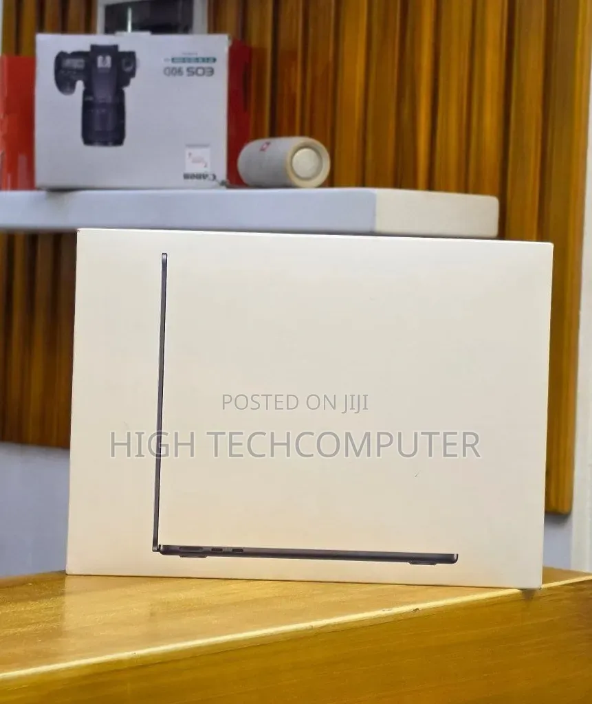 New Laptop Apple MacBook Air 2026 M5 16GB Apple M5 Pro SSD 512GB