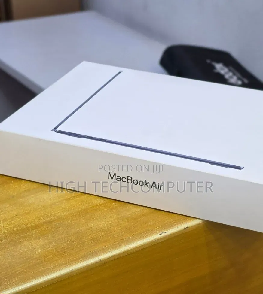 New Laptop Apple MacBook Air 2026 M5 16GB Apple M5 Pro SSD 512GB