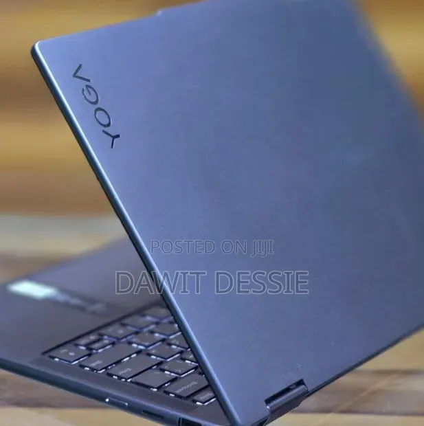 New Laptop Lenovo Yoga 7i 16GB Intel Core i7 SSD 512GB