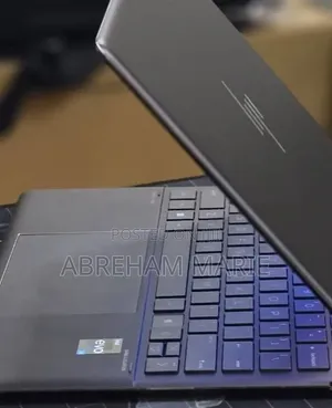New Laptop HP Spectre 13 16GB Intel Core i7 SSD 512GB