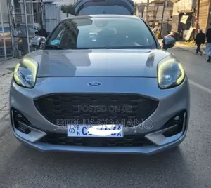 Ford Puma 2023 Silver