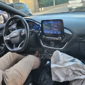 Ford Puma 2023 Silver