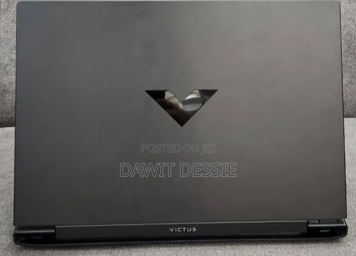 New Laptop HP Victus 16 16GB AMD Ryzen 7 SSD 1T