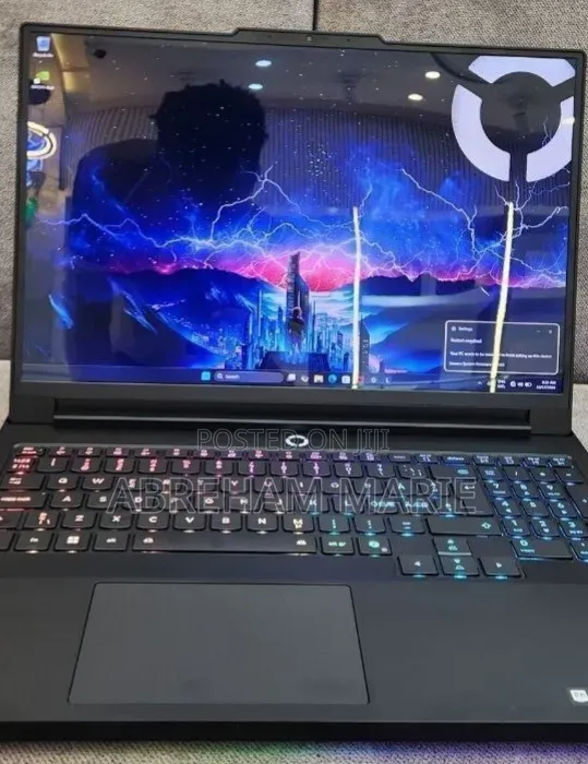 New Laptop Lenovo Legion 5i 32GB Intel Core Ultra 9 SSD 2T