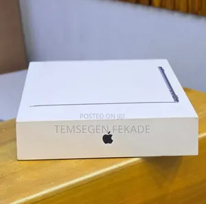 New Laptop Apple MacBook Air 2026 M5 16GB Apple M5 SSD 512GB