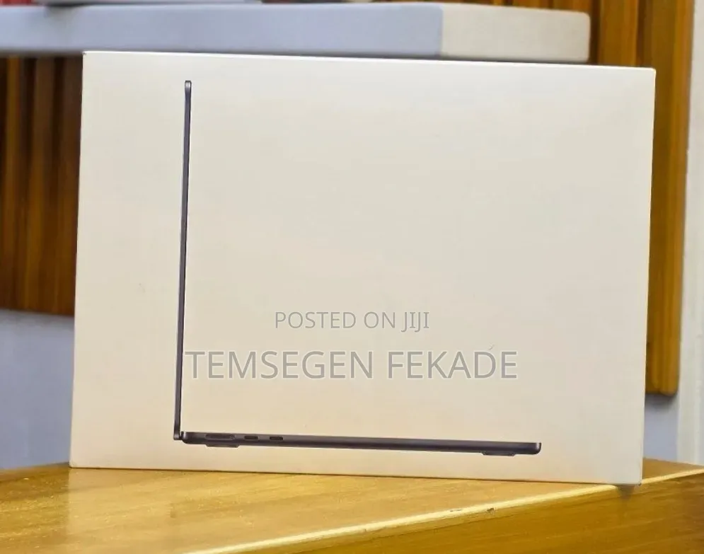 New Laptop Apple MacBook Air 2026 M5 16GB Apple M5 SSD 512GB