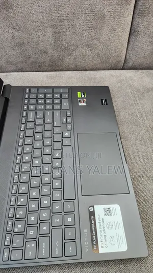 New Laptop HP Victus 16 16GB AMD Ryzen 7 SSD 1T